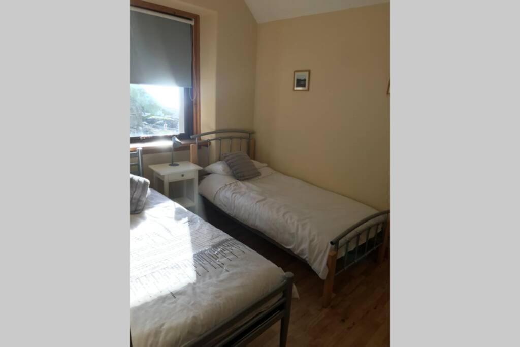 Mallaig Self Catering Apartment エクステリア 写真