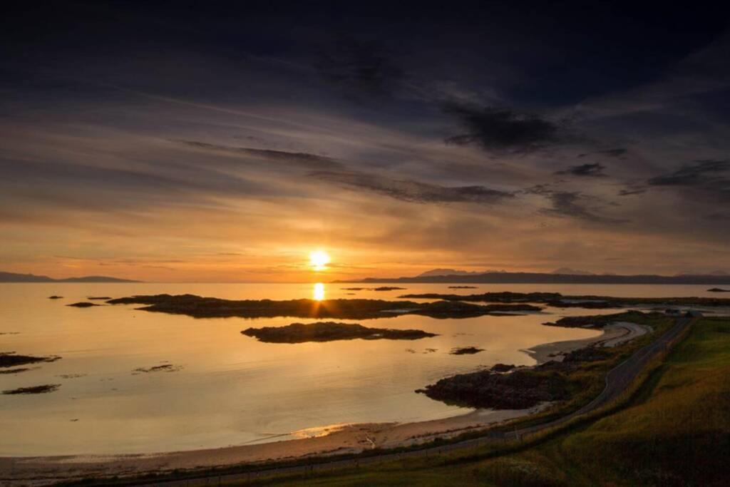 Mallaig Self Catering Apartment エクステリア 写真