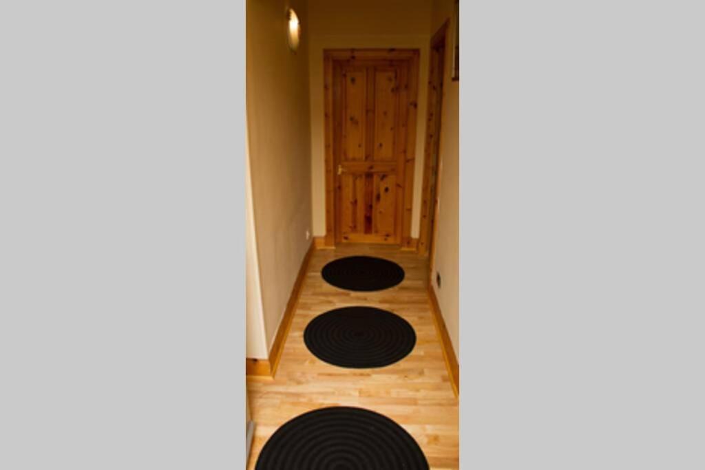 Mallaig Self Catering Apartment エクステリア 写真